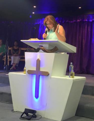 Pastor Lynn Swartz